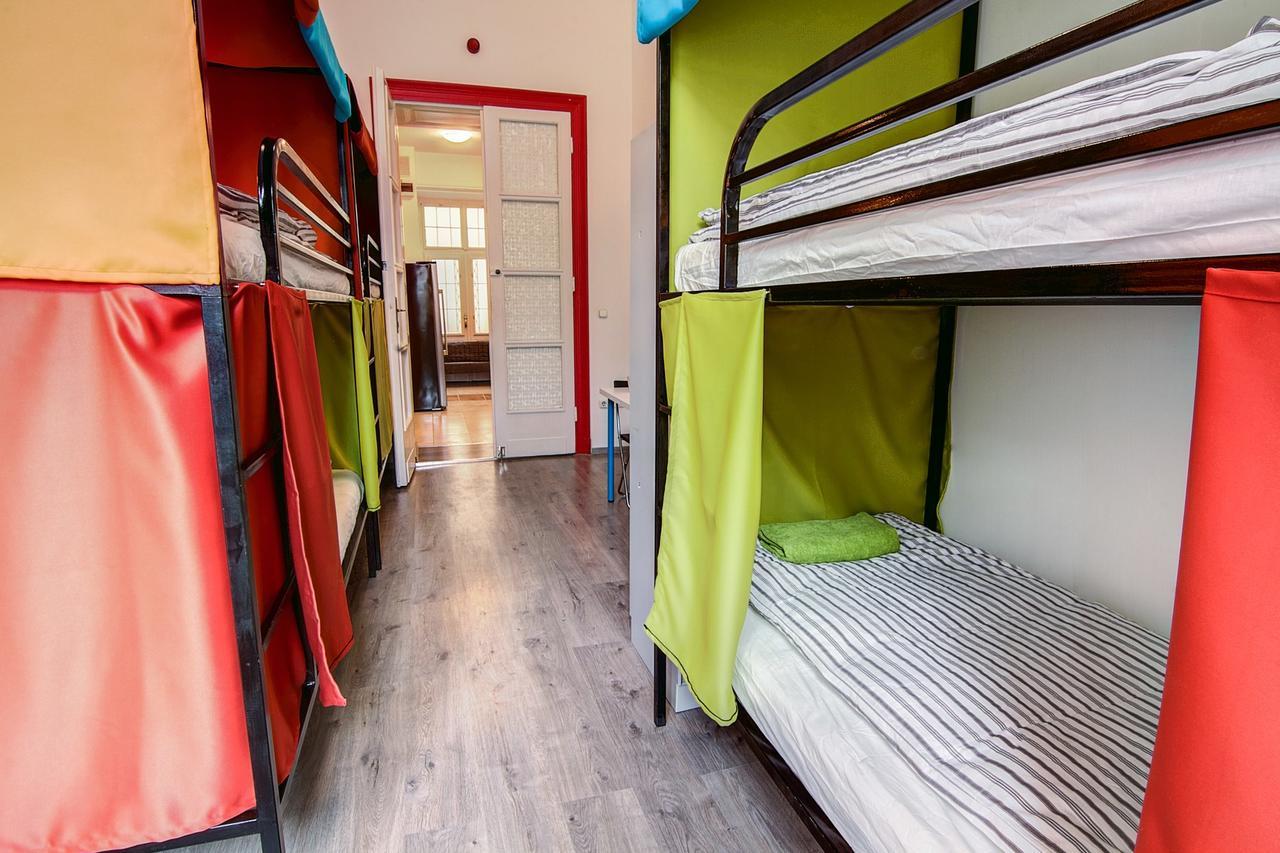 Pal'S Mini Hostel Budapest Esterno foto
